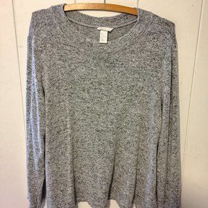 H&M Gray Long Sleeve Sweater Blouse